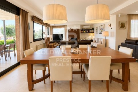 Villa à vendre à La Garriga, Barcelona, Espagne, 4 chambres, 646 m2 No. 178642 - photo 13
