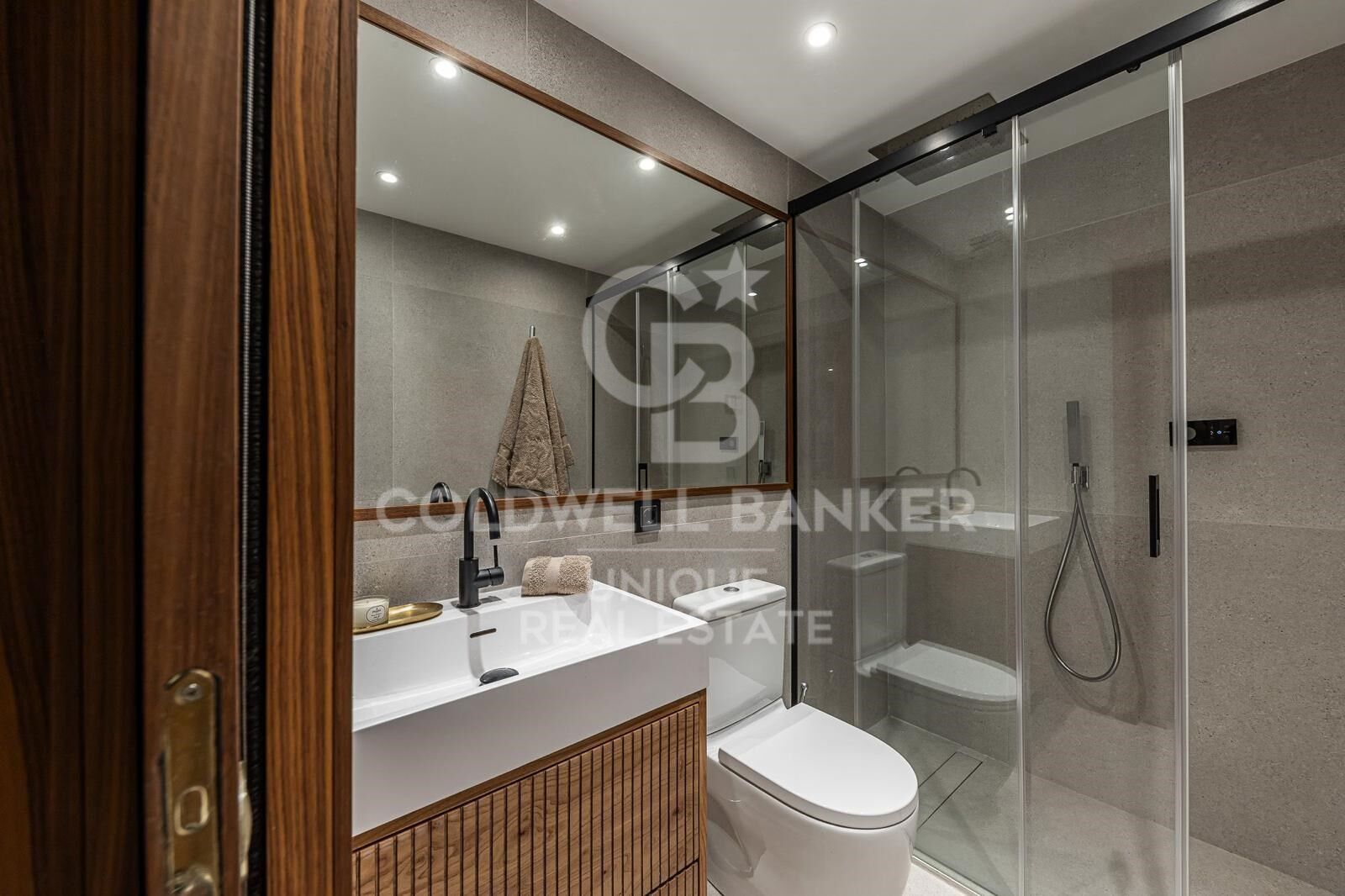 Appartamento a Madrid, Spagna 1 camera da letto, 78 mq. N° 178646