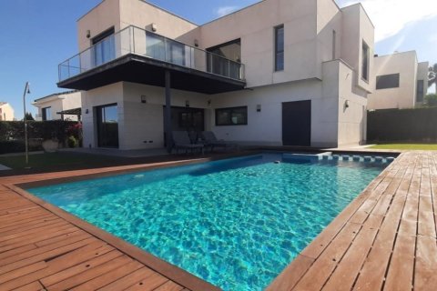Huvila myytävänä San Javier, Murcia, Espanja, 4 makuuhuonetta, 356 m2 No. 188928 - kuva 4