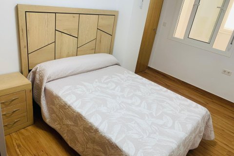 Apartment for sale in Torrevieja, Alicante, Spain 2 bedrooms, 130 sq.m. No. 188930 - photo 4