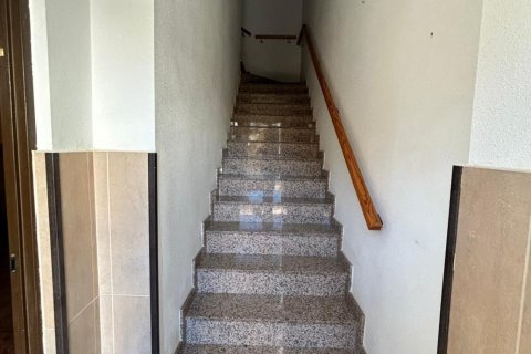 Casa adosada en venta en Los Alcázares, Murcia, España 4 dormitorios, 200 m2 No. 188929 - foto 5