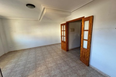 Casa adosada en venta en Los Alcázares, Murcia, España 4 dormitorios, 200 m2 No. 188929 - foto 9