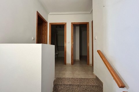 Casa adosada en venta en Los Alcázares, Murcia, España 4 dormitorios, 200 m2 No. 188929 - foto 17