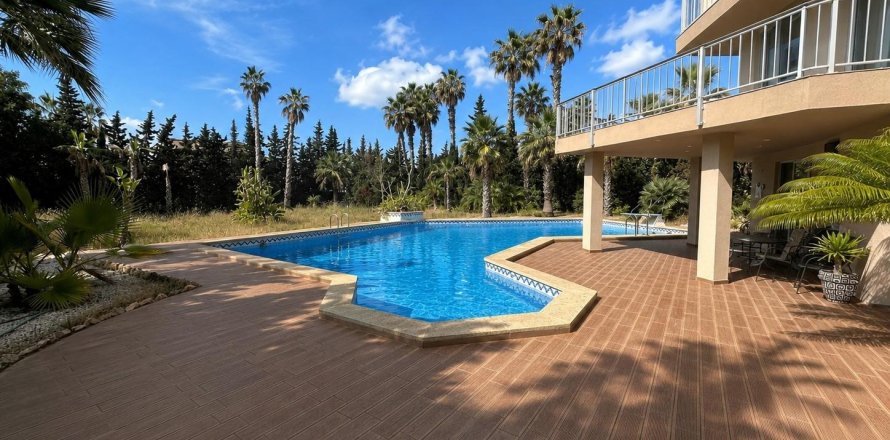 Huvila Ciudad Quesada, Alicante, Espanja 4 makuuhuonetta, 425 m2 No. 188932