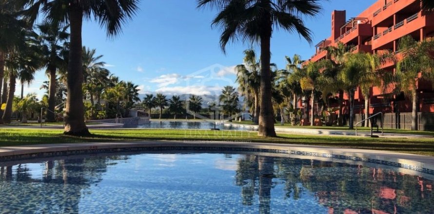 Коммерческая недвижимость в Пуэрто-де-ла-Крус, Тенерифе, Испания 107 спален, 7000м2 №146297