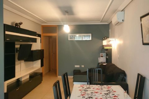 Bungalow for sale Torrevieja, Alicante, Spain 2 bedrooms, 60 sq.m. No. 104388 - photo 4