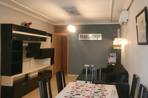 Bungalow for sale Torrevieja, Alicante, Spain 2 bedrooms, 60 sq.m. No. 104388 - photo 11