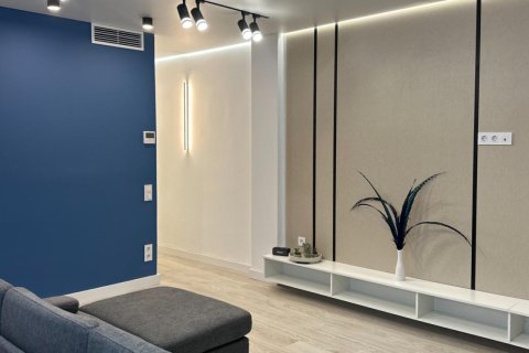 Apartamento en venta en Torrevieja, Alicante, España 2 dormitorios, 91 m2 No. 189617 - foto 2