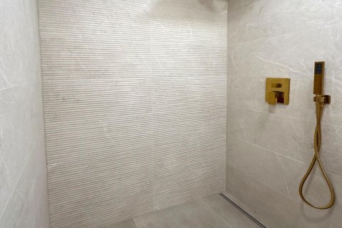 Apartamento en venta en Torrevieja, Alicante, España 2 dormitorios, 91 m2 No. 189617 - foto 24