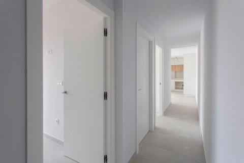 Apartamento en venta en Torrevieja, Alicante, España 2 dormitorios, 88 m2 No. 189620 - foto 2