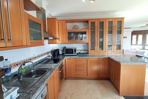 Villa for sale in Algorfa, Alicante, Spain 3 bedrooms, 141 sq.m. No. 189621 - photo 12