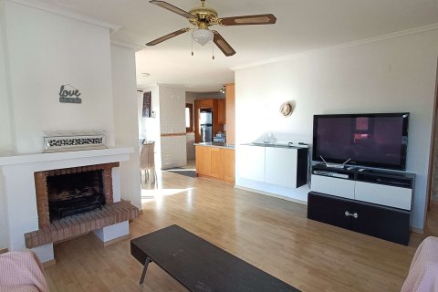 Villa for sale in Algorfa, Alicante, Spain 3 bedrooms, 141 sq.m. No. 189621 - photo 6