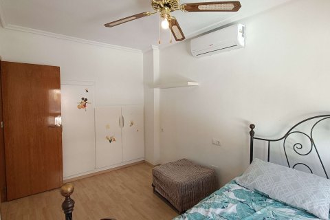 Villa for sale in Algorfa, Alicante, Spain 3 bedrooms, 141 sq.m. No. 189621 - photo 16