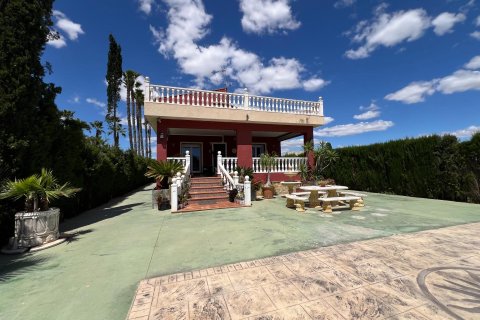 Finca for sale in Dolores, Alicante, Spain 4 bedrooms, 200 sq.m. No. 189618 - photo 25