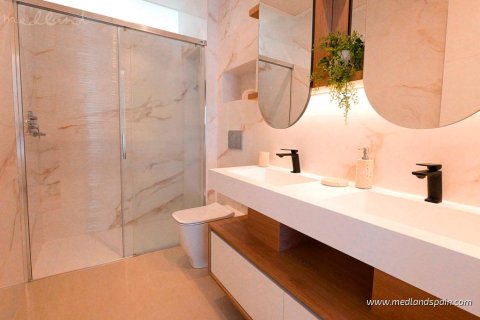 Huoneisto myytävänä Rojales, Alicante, Espanja, 3 makuuhuonetta, 108 m2 No. 139690 - kuva 10