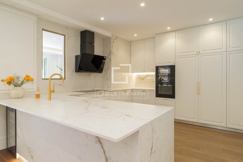 Wohnung zum Verkauf in Barcelona, Spanien 5 Schlafzimmer, 215 m2 Nr. 164630 - Foto 13