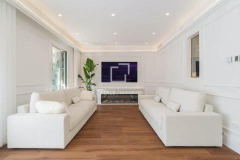 Wohnung zum Verkauf in Barcelona, Spanien 5 Schlafzimmer, 215 m2 Nr. 164630 - Foto 7