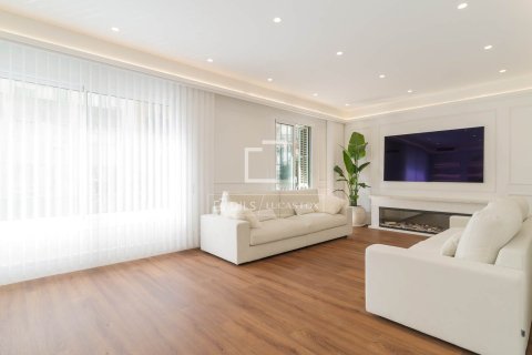 Wohnung zum Verkauf in Barcelona, Spanien 5 Schlafzimmer, 215 m2 Nr. 164630 - Foto 6