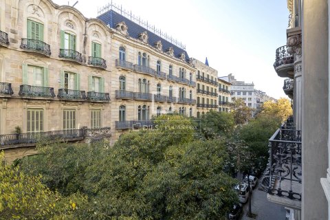 Apartment à vendre à Barcelona, Espagne, 2 chambres, 152 m2 No. 164629 - photo 4
