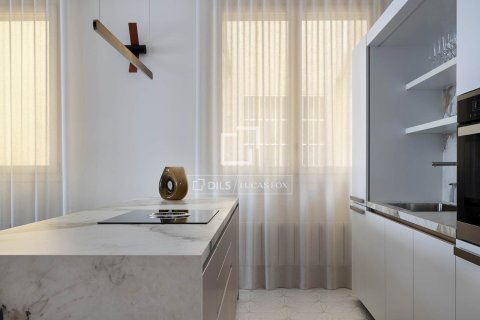 Apartment à vendre à Barcelona, Espagne, 2 chambres, 152 m2 No. 164629 - photo 12