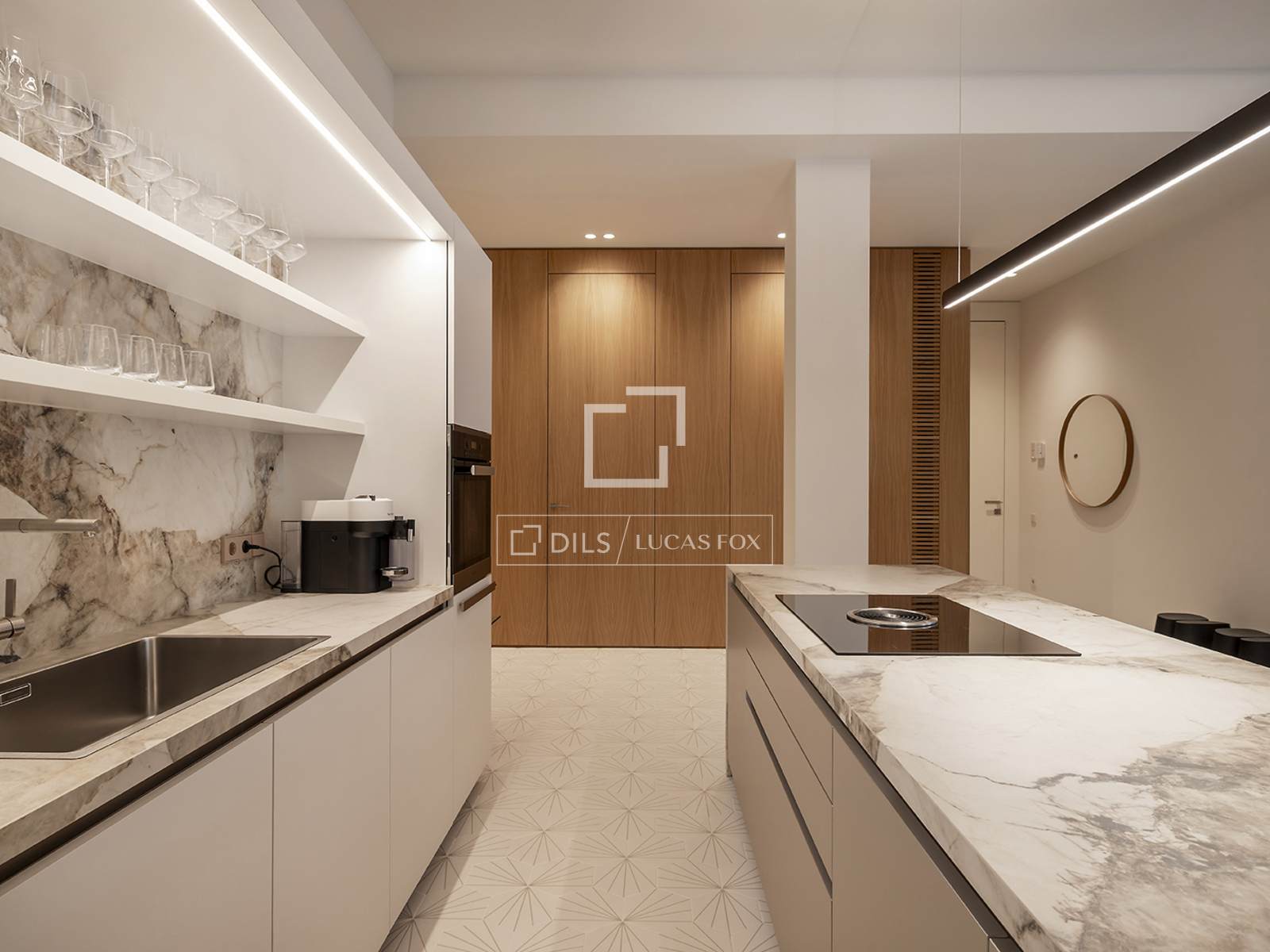 Apartment à Barcelona, Espagne 2 chambres, 152 m2 No. 164629