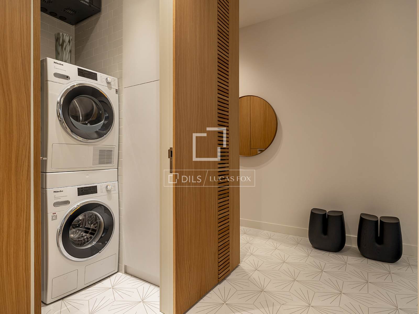 Apartment à Barcelona, Espagne 2 chambres, 152 m2 No. 164629