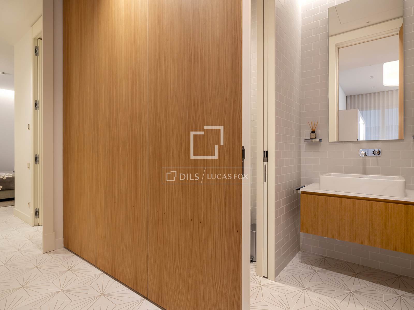 Apartment à Barcelona, Espagne 2 chambres, 152 m2 No. 164629