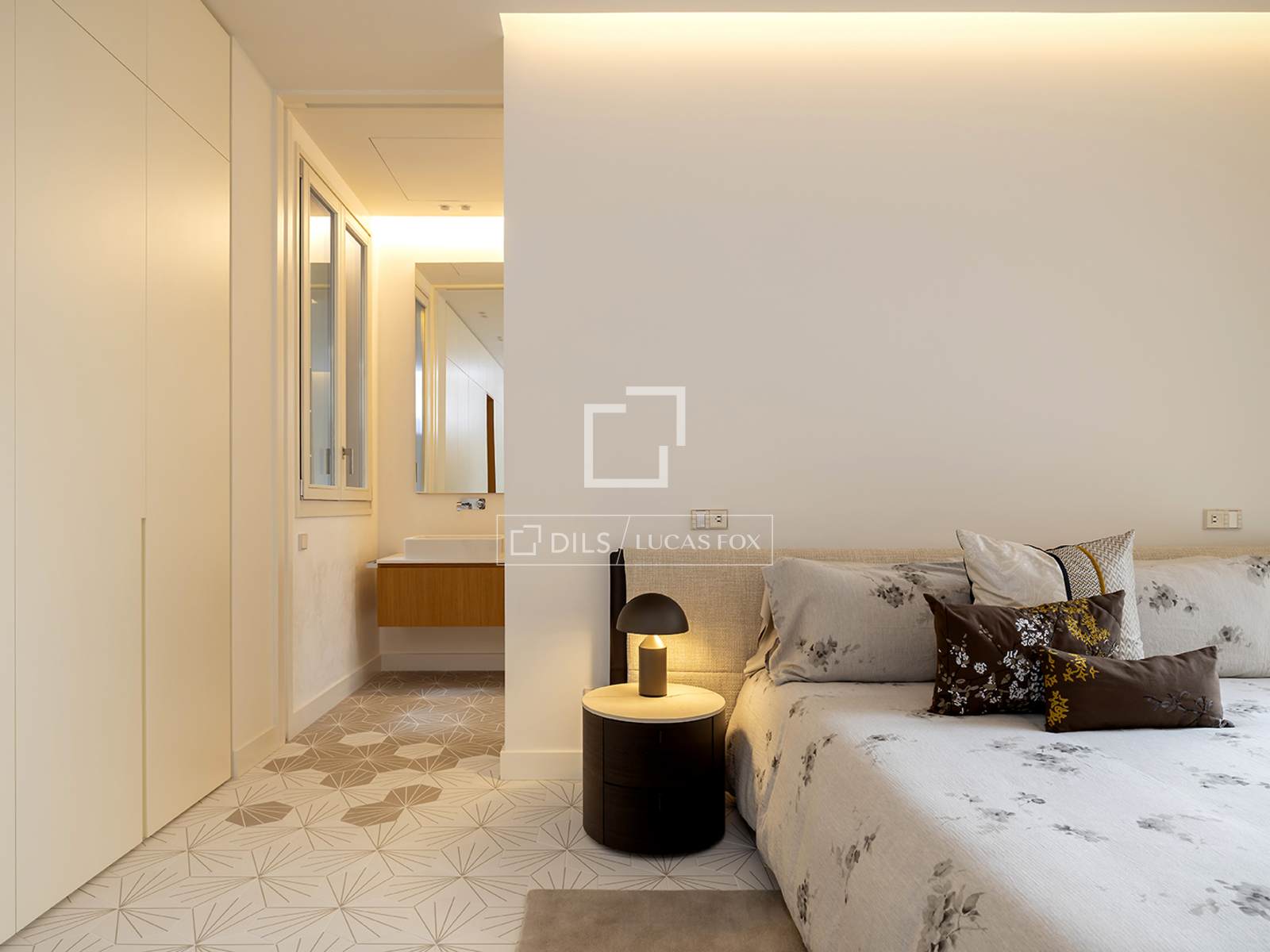 Apartment à Barcelona, Espagne 2 chambres, 152 m2 No. 164629
