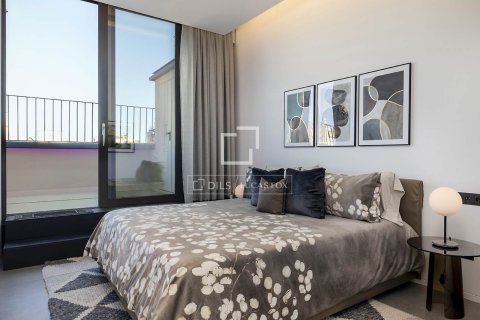 Apartment à vendre à Barcelona, Espagne, 2 chambres, 150 m2 No. 164627 - photo 26