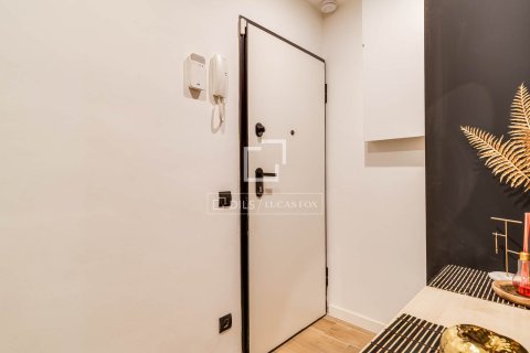 Apartment à vendre à Barcelona, Espagne, 2 chambres, 69 m2 No. 164631 - photo 27