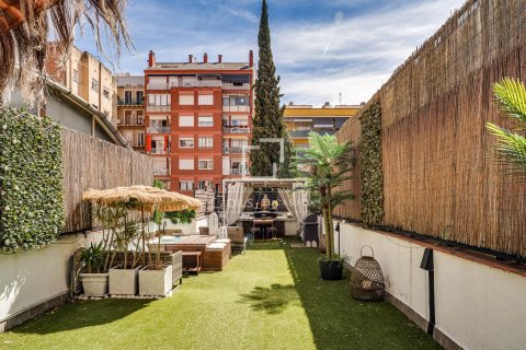 Apartment à vendre à Barcelona, Espagne, 2 chambres, 69 m2 No. 164631 - photo 10