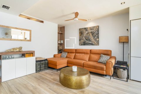 Apartment à vendre à Barcelona, Espagne, 2 chambres, 69 m2 No. 164631 - photo 17
