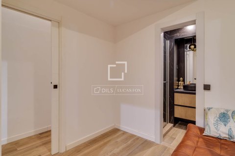 Apartment à vendre à Barcelona, Espagne, 2 chambres, 69 m2 No. 164631 - photo 22