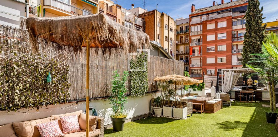 Apartment à Barcelona, Espagne 2 chambres, 69 m2 No. 164631