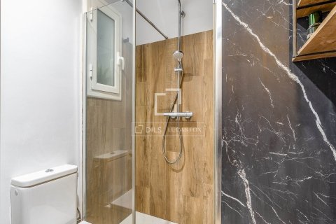 Apartment à vendre à Barcelona, Espagne, 2 chambres, 69 m2 No. 164631 - photo 26