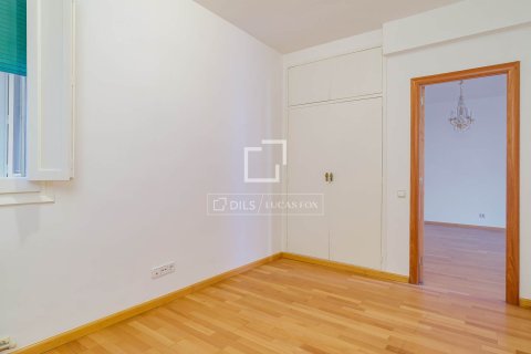 Продажа квартиры в Барселона, Испания 3 спальни, 115м2 №164633 - фото 20