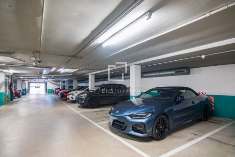 Продажа квартиры в Сан-Кугат-дель-Вальес, Барселона, Испания 3 спальни, 95м2 №164632 - фото 30