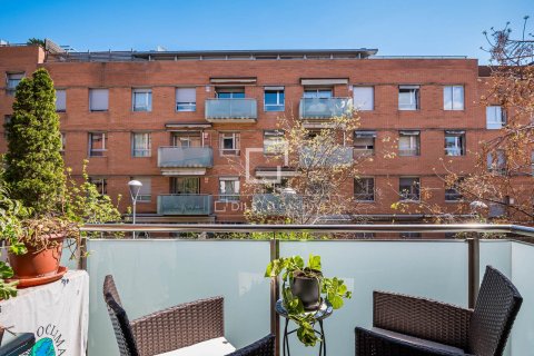 Продажа квартиры в Сан-Кугат-дель-Вальес, Барселона, Испания 3 спальни, 95м2 №164632 - фото 25