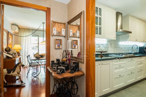 Продажа квартиры в Сан-Кугат-дель-Вальес, Барселона, Испания 3 спальни, 95м2 №164632 - фото 4