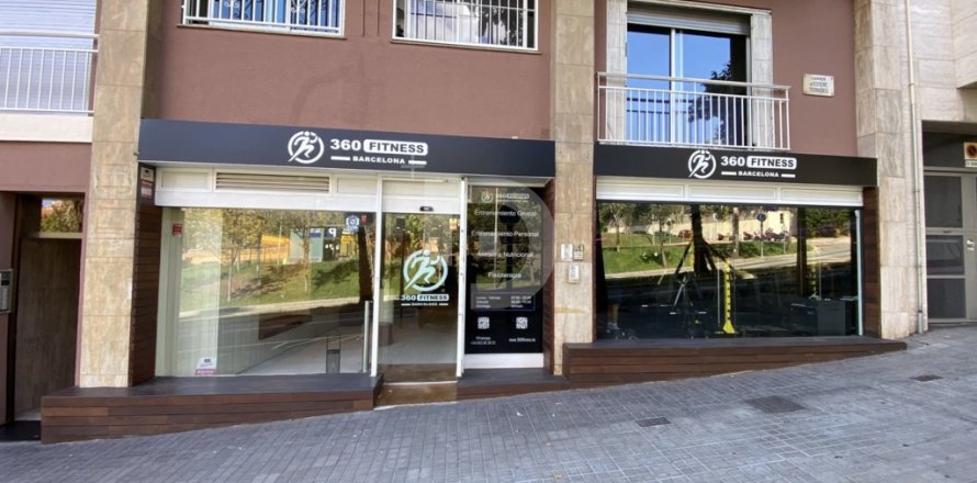 Commercial property in Gracia, Barcelona, Spain 250 sq.m. No. 154868