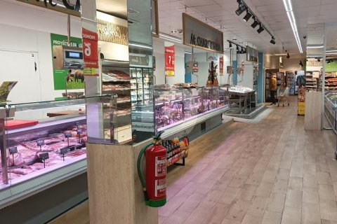 Veikals pārdošanā Spānijā 1344 m2 Nr. 154869 - attēls 3