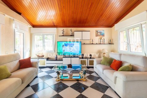 Huvila myytävänä Sant Feliu de Guixols, Girona, Espanja, 3 makuuhuonetta, 300 m2 No. 176911 - kuva 21
