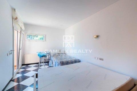 Huvila myytävänä Sant Feliu de Guixols, Girona, Espanja, 3 makuuhuonetta, 300 m2 No. 176911 - kuva 9