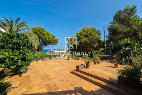 Huvila myytävänä Sant Feliu de Guixols, Girona, Espanja, 3 makuuhuonetta, 300 m2 No. 176911 - kuva 28
