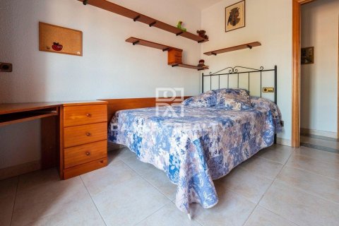 Huvila myytävänä Sant Feliu de Guixols, Girona, Espanja, 5 makuuhuonetta, 660 m2 No. 176913 - kuva 16