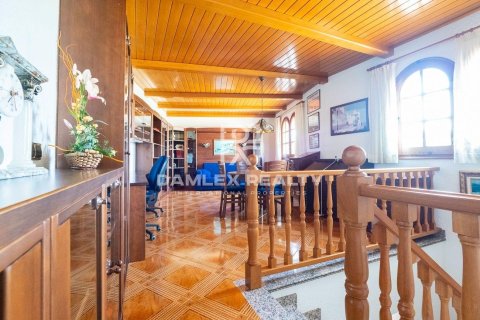 Huvila myytävänä Sant Feliu de Guixols, Girona, Espanja, 5 makuuhuonetta, 660 m2 No. 176913 - kuva 21