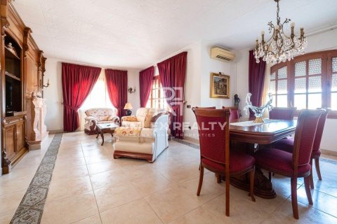 Huvila myytävänä Sant Feliu de Guixols, Girona, Espanja, 5 makuuhuonetta, 660 m2 No. 176913 - kuva 6