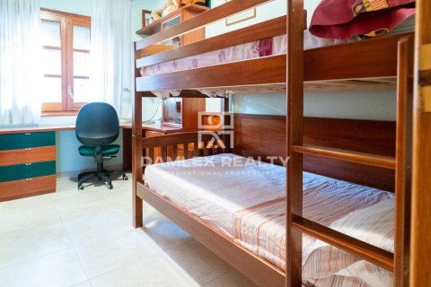 Huvila myytävänä Sant Feliu de Guixols, Girona, Espanja, 5 makuuhuonetta, 660 m2 No. 176913 - kuva 8