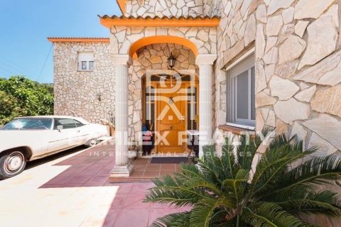 Willa w Lloret de Mar, Girona, Hiszpania 3 sypialnie, 400 mkw. nr 176909 – zdjęcie 5
