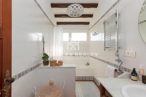 Huvila myytävänä Lloret de Mar, Girona, Espanja, 6 makuuhuonetta, 372 m2 No. 176910 - kuva 27